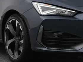 CUPRA Leon sportstourer 1 4 e hybrid business adaptive camera stoelverw trekhaak thumbnail 17