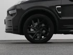 Lynk & 01 1 5 plug in hybrid 360 black zwarte hemel nld auto thumbnail 37