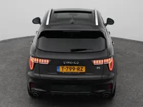 Lynk & 01 1 5 plug in hybrid 360 black zwarte hemel nld auto thumbnail 28
