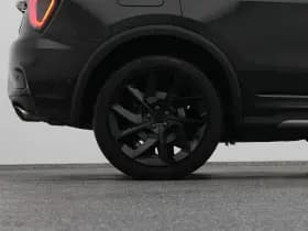 Lynk & 01 1 5 plug in hybrid 360 black zwarte hemel nld auto thumbnail 38