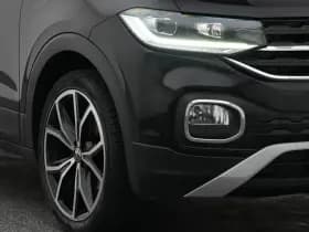Volkswagen T-Cross cross 1 0 tsi r line virtual adaptive stoelverw trekhaak thumbnail 17