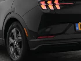 Ford Mustang mach e rwd 75 kwh stoelverw leder 360 adaptive thumbnail 19