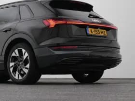 Audi E-tron tron 50 quattro business edition plus 71 kwh camera adaptive luchtvering thumbnail 23