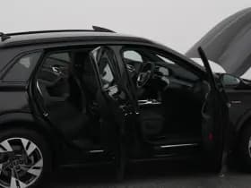 Audi E-tron tron 50 quattro business edition plus 71 kwh camera adaptive luchtvering thumbnail 35