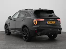Lynk & Co 01 thumbnail 5