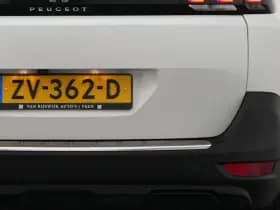 Peugeot 5008 1 2 puretech 130 pk automaat allure 7 pers camera keyless thumbnail 20