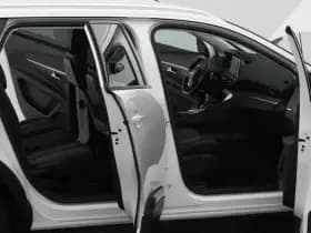 Peugeot 5008 1 2 puretech 130 pk automaat allure 7 pers camera keyless thumbnail 34