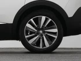 Peugeot 5008 1 2 puretech 130 pk automaat allure 7 pers camera keyless thumbnail 40