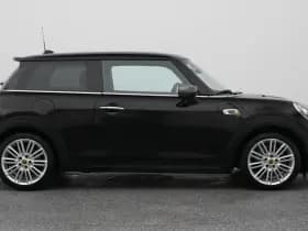 MINI Mini electric essential 33 kwh cruise camera stoelverw thumbnail 15