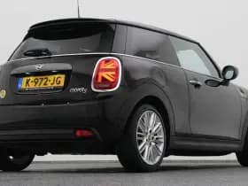 MINI Mini electric essential 33 kwh cruise camera stoelverw thumbnail 17