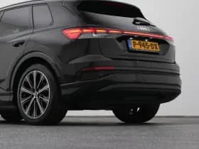 Audi Q4 e tron 35 launch edition s competition 55 kwh camera adaptive stoelverwarming thumbnail 23