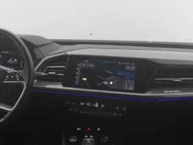 Audi Q4 e tron 35 launch edition s competition 55 kwh camera adaptive stoelverwarming thumbnail 9