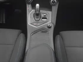 Lynk & 01 1 5 plug in hybrid 360 black zwarte hemel nld auto thumbnail 12