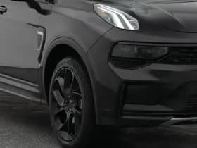 Lynk & 01 1 5 plug in hybrid 360 black zwarte hemel nld auto thumbnail 17