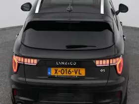Lynk & 01 1 5 plug in hybrid 360 black zwarte hemel nld auto thumbnail 28