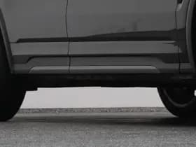 Lynk & 01 1 5 plug in hybrid 360 black zwarte hemel nld auto thumbnail 36