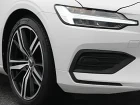 Volvo V60 2 0 b3 momentum advantage cruise carplay thumbnail 17