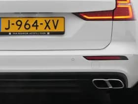 Volvo V60 2 0 b3 momentum advantage cruise carplay thumbnail 20