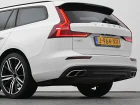 Volvo V60 2 0 b3 momentum advantage cruise carplay thumbnail 22