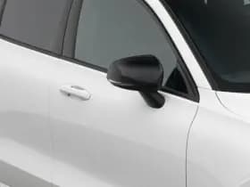 Volvo V60 2 0 b3 momentum advantage cruise carplay thumbnail 23