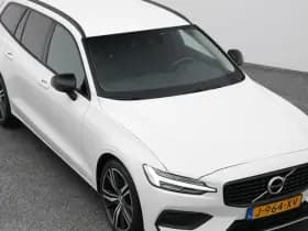 Volvo V60 2 0 b3 momentum advantage cruise carplay thumbnail 24