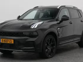 Lynk & 01 1 5 plug in hybrid 360 black zwarte hemel nld auto