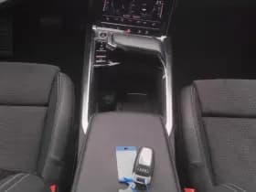 Audi E-tron tron sportback 50 quattro s edition 71 kwh pano camera luchtvering stoelverw trekhaak thumbnail 13