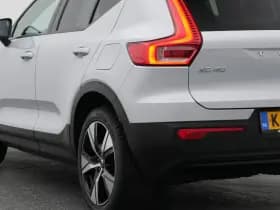 Volvo XC40 recharge p8 awd r design h k keyless stoel en stuurverw camera thumbnail 19