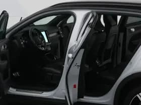 Volvo XC40 recharge p8 awd r design h k keyless stoel en stuurverw camera thumbnail 33