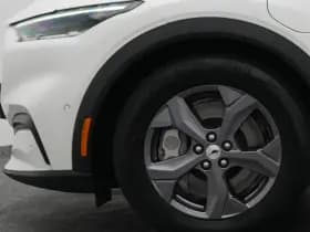 Ford Mustang mach e rwd 75 kwh stoelverw leder 360 adaptive thumbnail 22