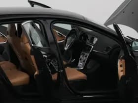 Volvo V40 2 0 d2 nordic camera stoelverw keyless leder thumbnail 34