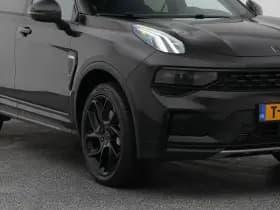 Lynk & 01 1 5 plug in hybrid 360 black zwarte hemel nld auto thumbnail 17