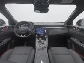 Lynk & 01 1 5 plug in hybrid 360 black zwarte hemel nld auto thumbnail 3