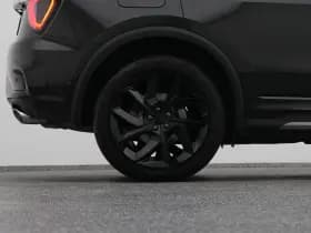 Lynk & 01 1 5 plug in hybrid 360 black zwarte hemel nld auto thumbnail 39