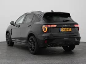 Lynk & 01 1 5 plug in hybrid 360 black zwarte hemel nld auto thumbnail 5