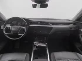 Audi E-tron tron 50 quattro business edition plus 71 kwh pano camera adaptive luchtvering thumbnail 3