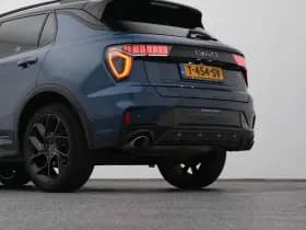 Lynk & 01 1 5 plug in hybrid 360 black zwarte hemel nld auto thumbnail 22