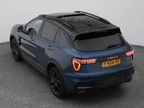 Lynk & 01 1 5 plug in hybrid 360 black zwarte hemel nld auto thumbnail 25