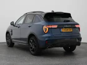 Lynk & 01 1 5 plug in hybrid 360 black zwarte hemel nld auto thumbnail 5