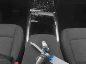 Audi E-tron tron 55 quattro business edition 95 kwh navi memory luchtvering thumbnail 13