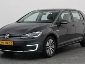 Volkswagen E-Golf golf e dition adaptive navi
