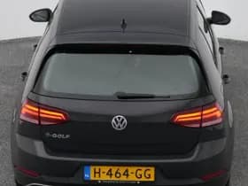 Volkswagen E-Golf golf e dition adaptive navi thumbnail 29