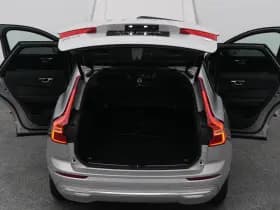 Volvo XC60 2 0 t6 plug in hybrid awd ultra dark long range pano 360 adaptive h k memory stoel en stuurverw trekhaak thumbnail 29