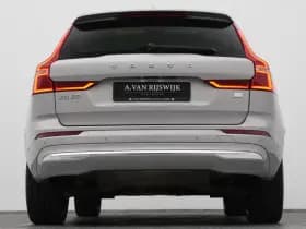 Volvo XC60 2 0 t6 plug in hybrid awd ultra dark long range pano 360 adaptive h k memory stoel en stuurverw trekhaak thumbnail 36