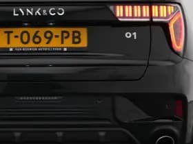 Lynk & 01 1 5 plug in hybrid 360 black zwarte hemel nld auto thumbnail 20