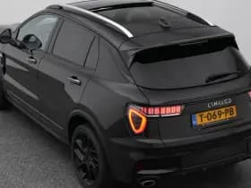 Lynk & 01 1 5 plug in hybrid 360 black zwarte hemel nld auto thumbnail 25