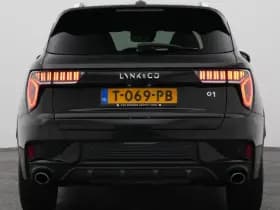 Lynk & 01 1 5 plug in hybrid 360 black zwarte hemel nld auto thumbnail 10