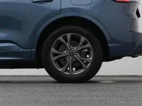 Ford Kuga 2 5 phev st line camera thumbnail 40