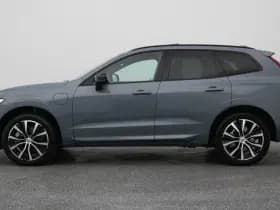 Volvo XC60 2 0 t6 plug in hybrid awd ultimate dark long range pano 360 h k memory stoel en stuurverw thumbnail 13