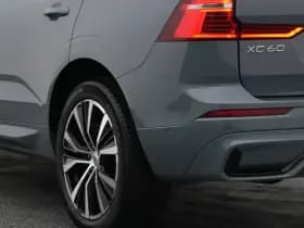 Volvo XC60 2 0 t6 plug in hybrid awd ultimate dark long range pano 360 h k memory stoel en stuurverw thumbnail 18